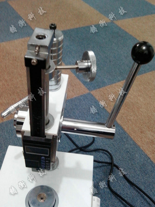 ����ԇ�(y��n)�C(j��)�DƬ